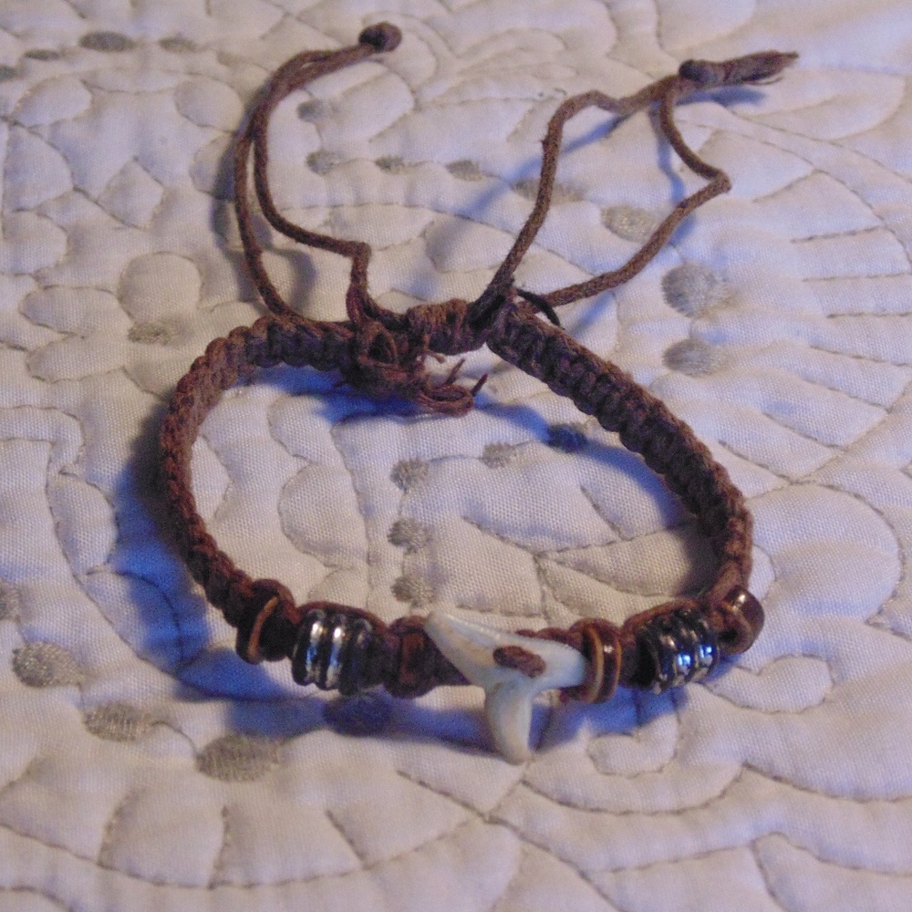 Shark tooth Bracelet